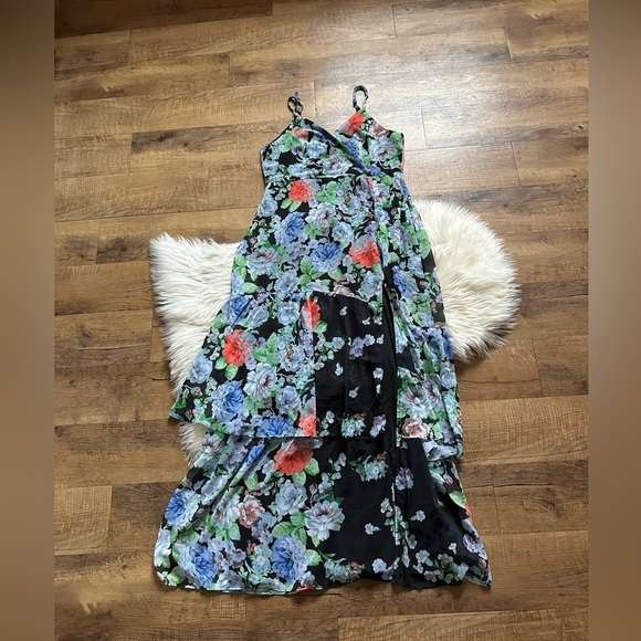 LULU’S Effortless Energy Black Floral Print Asymmetrical Maxi Dress - Picture 5 of 9